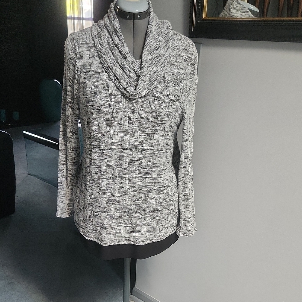 Cozy Gray Cowl Neck Sweater with Relaxed Fit